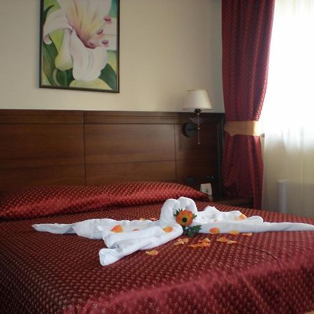 Hotel Picok Ðurđevac Oda fotoğraf