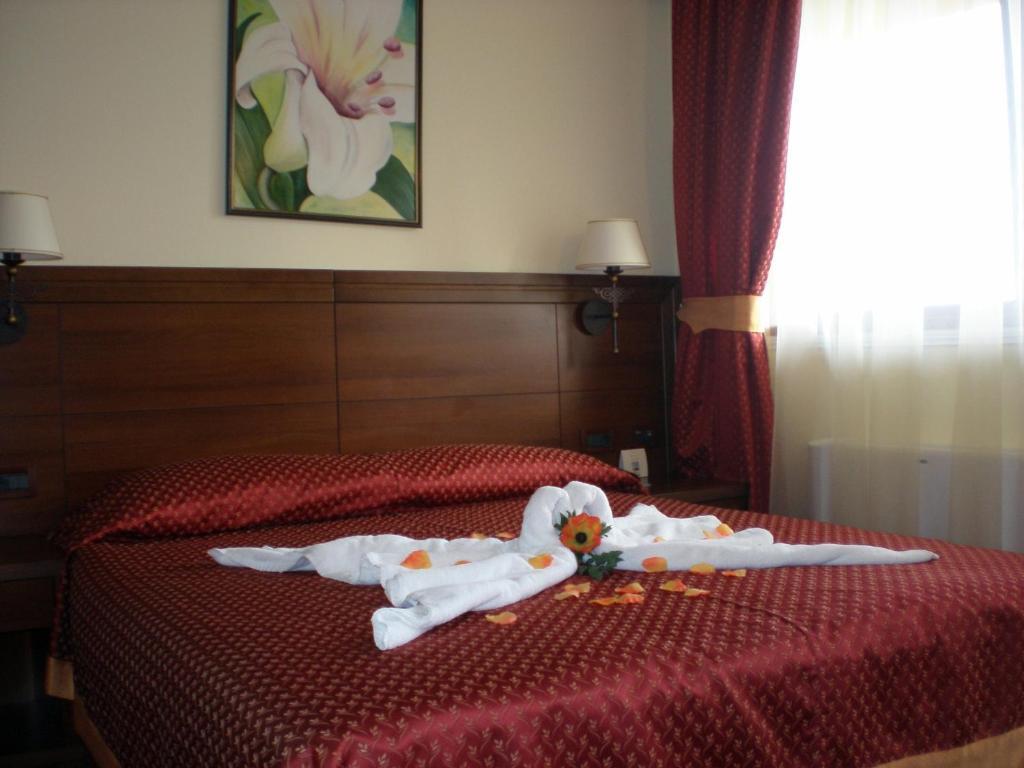 Hotel Picok Ðurđevac Oda fotoğraf