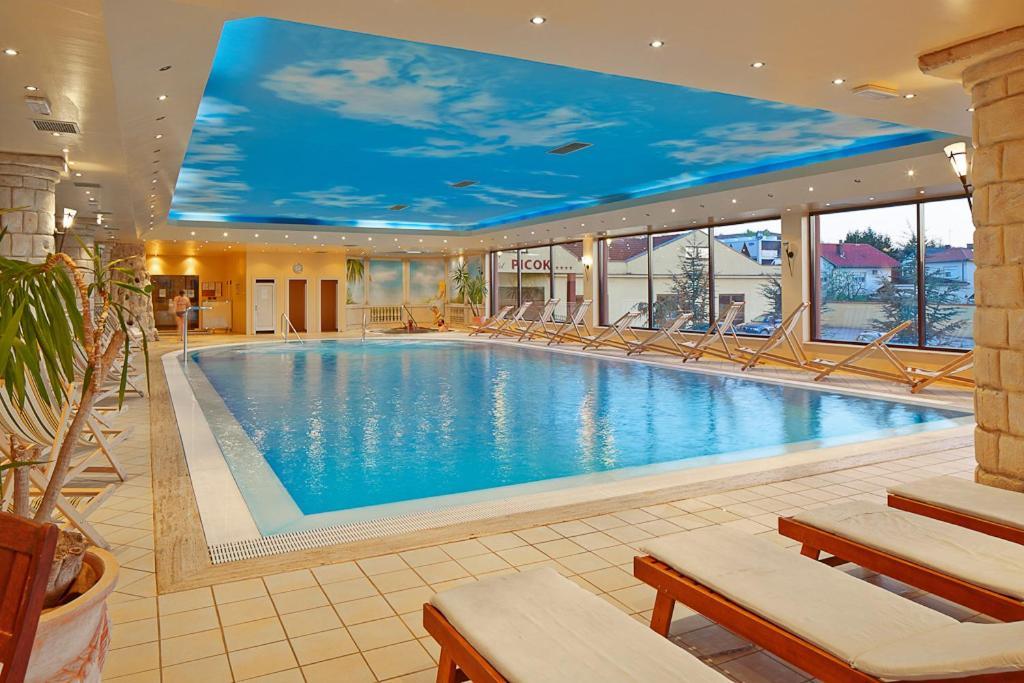 Hotel Picok Ðurđevac Dış mekan fotoğraf