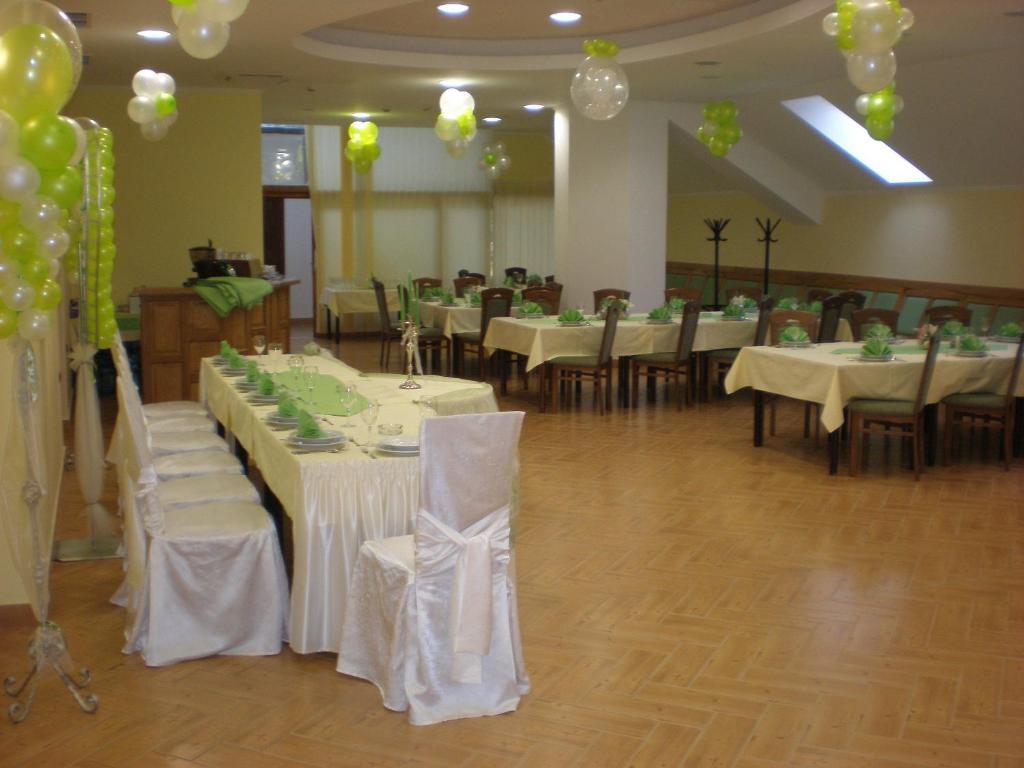 Hotel Picok Ðurđevac Dış mekan fotoğraf