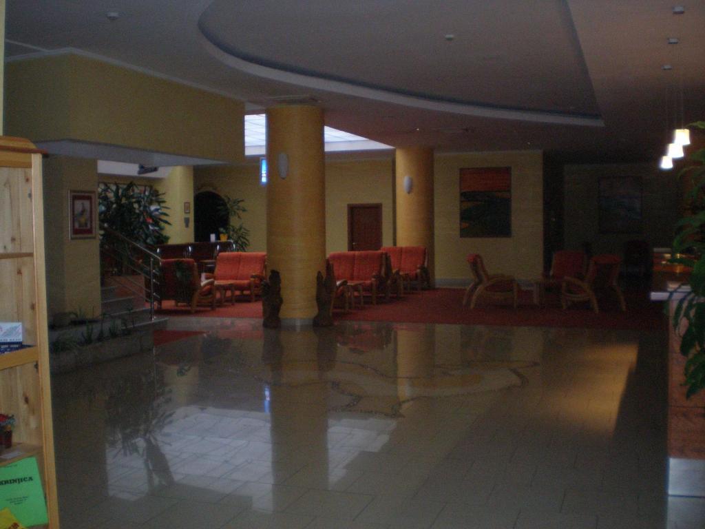 Hotel Picok Ðurđevac Dış mekan fotoğraf